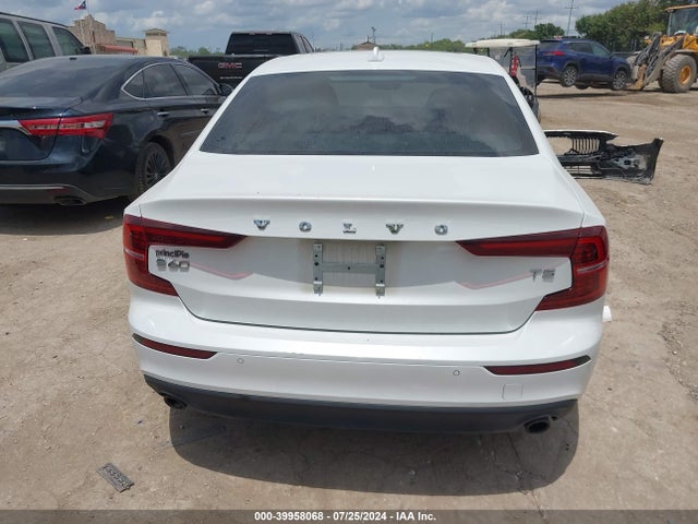 7JR102FK3MG102559 Volvo S60 T5 Momentum