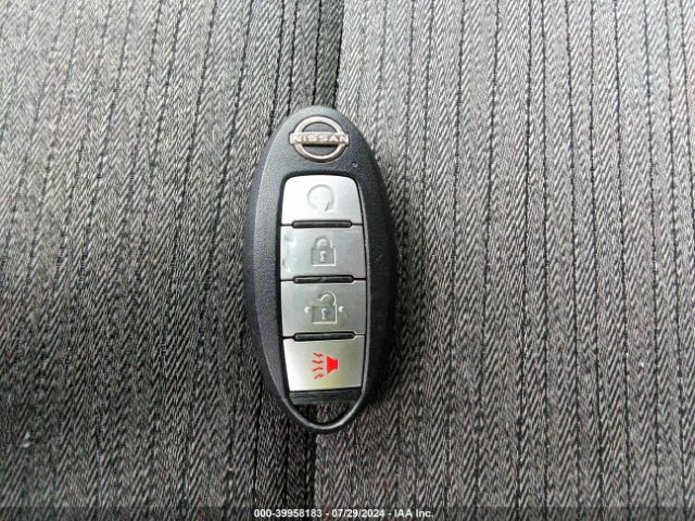 5N1BT3BB9NC674407 Nissan Rogue Sv Intelligent Awd