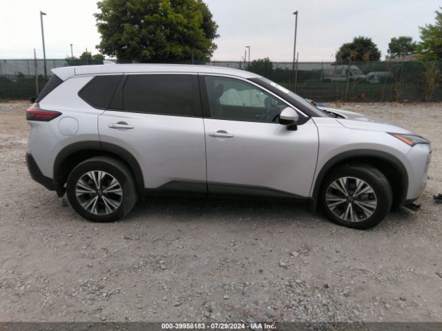 5N1BT3BB9NC674407 Nissan Rogue Sv Intelligent Awd