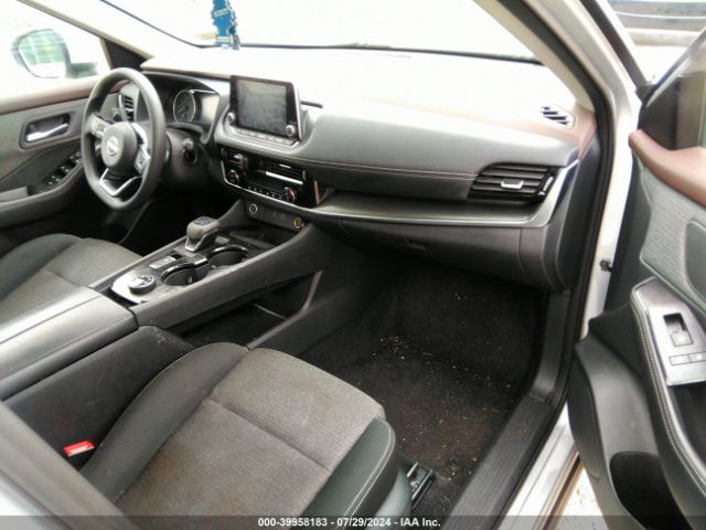5N1BT3BB9NC674407 Nissan Rogue Sv Intelligent Awd