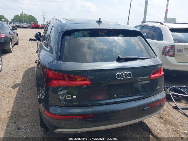 WA1BNAFY0K2074369 Audi Q5 45 Premium