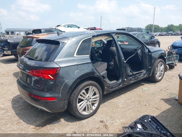 WA1BNAFY0K2074369 Audi Q5 45 Premium