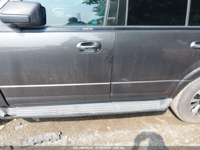 1FMJU1HTXGEF03203 Ford Expedition Xlt