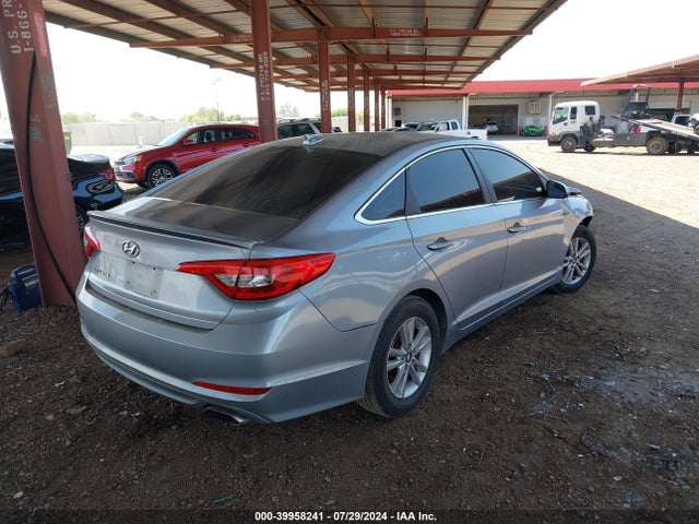 Hyundai Sonata 2017 5NPE24AF0HH471445 Image 4