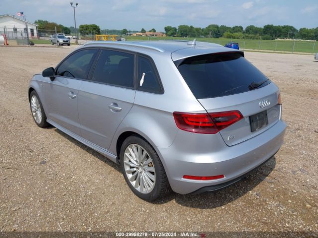 WAUUPBFF7GA069001 Audi A3 E-tron 1.4t Premium