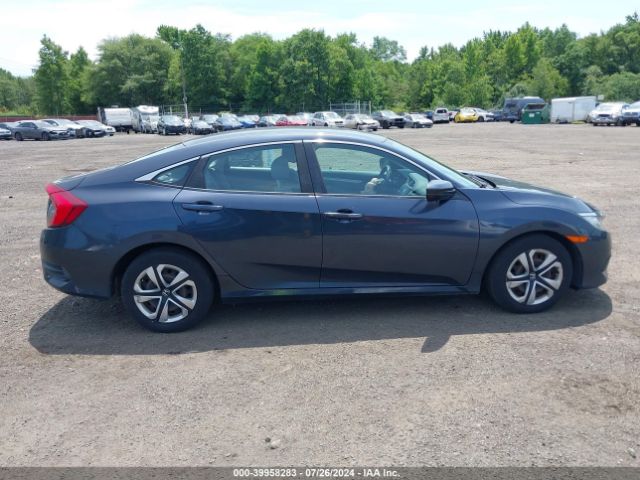 2HGFC2F55HH572917 Honda Civic Lx
