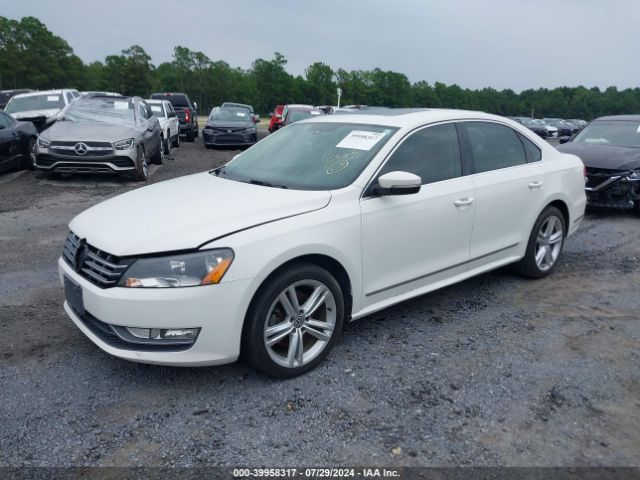 1VWCT7A39EC054437 Volkswagen Passat 1.8t Sel Premium