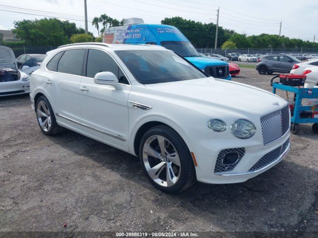 2021 BENTLEY BENTAYGA SJAAJ2ZV3MC036119 Photo 0