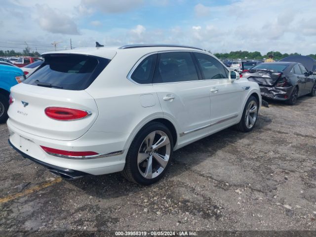 2021 BENTLEY BENTAYGA SJAAJ2ZV3MC036119 Photo 3