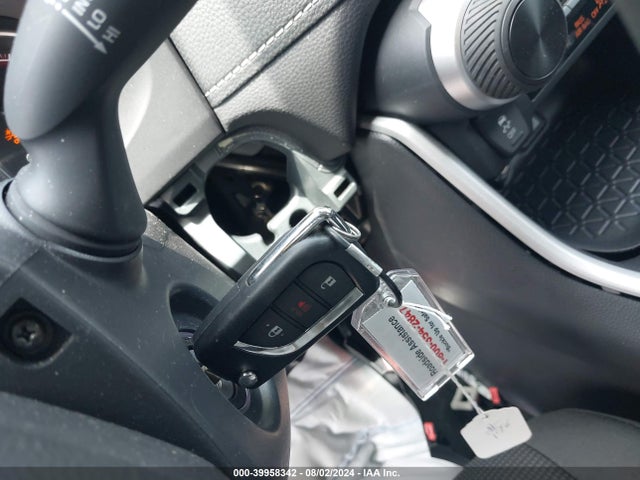 Toyota RAV4 LE 2024 2T3H1RFV1RW321657 Image 11