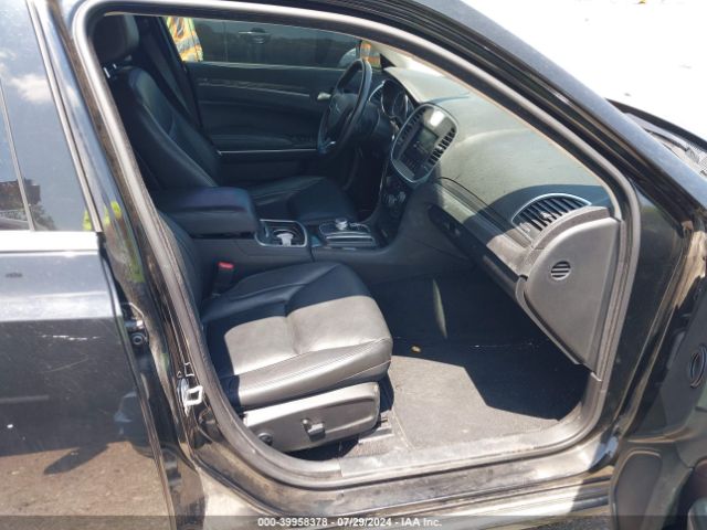 2C3CCAAG3KH693803 Chrysler 300 Touring L