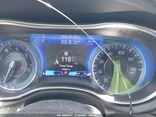 2C3CCAAG3KH693803 Chrysler 300 Touring L
