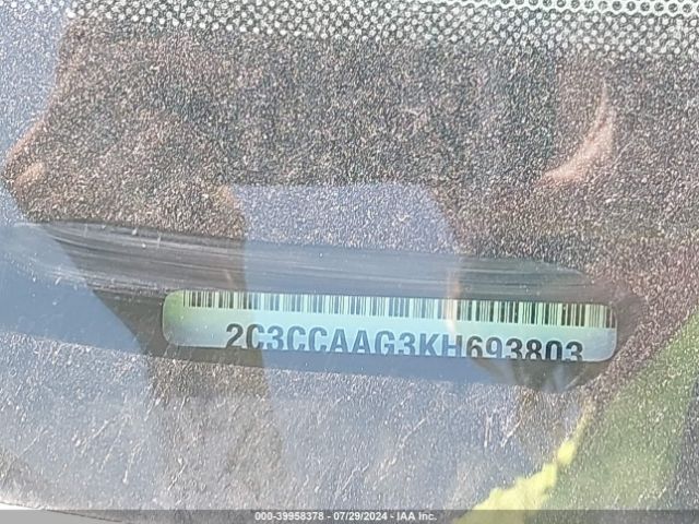 2C3CCAAG3KH693803 Chrysler 300 Touring L