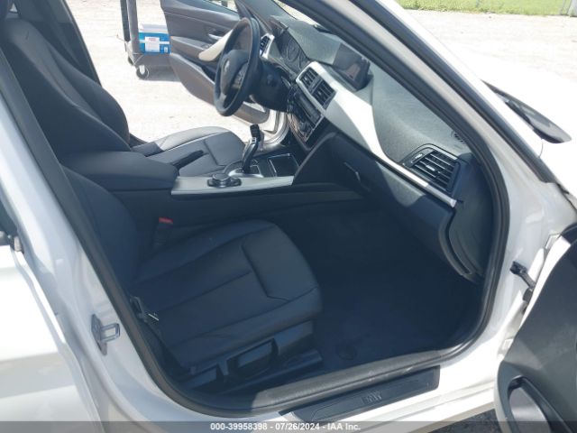 WBA8E1G51GNT36164 BMW 320i