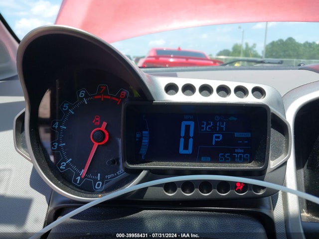 Chevrolet Sonic Lt Auto 2015 1G1JC5SH2F4218804 Image 7