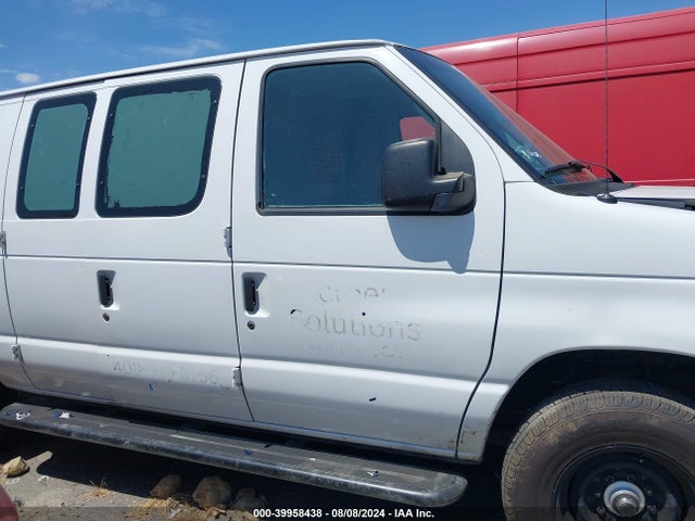Ford E-250 Commercial 2014 1FTNE2EW5EDA42521 Image 13