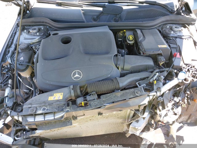WDDSJ4EB5GN371925 Mercedes-Benz CLA 250