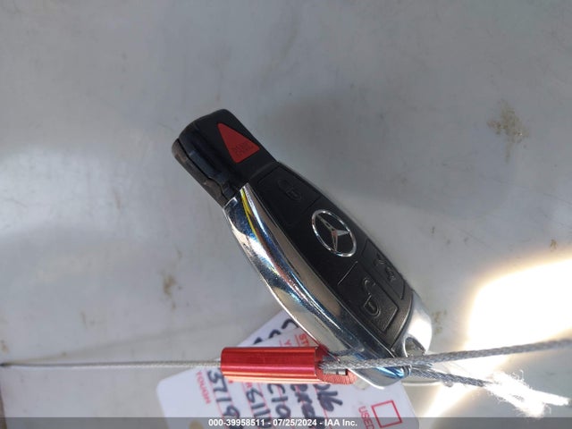 WDDSJ4EB5GN371925 Mercedes-Benz CLA 250