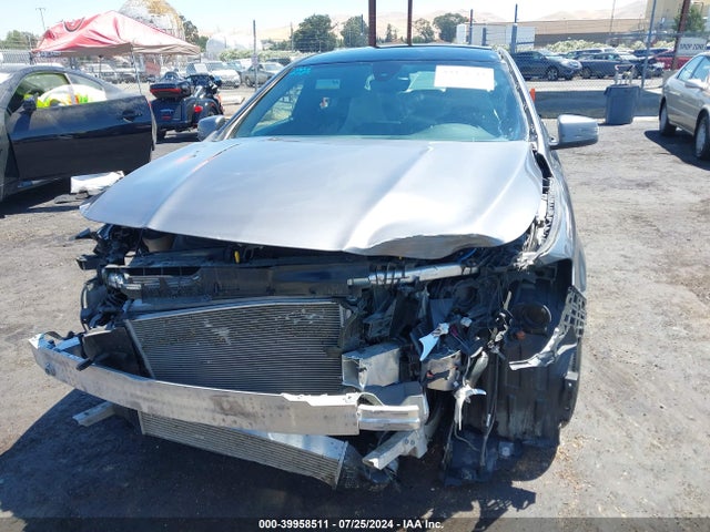 WDDSJ4EB5GN371925 Mercedes-Benz CLA 250