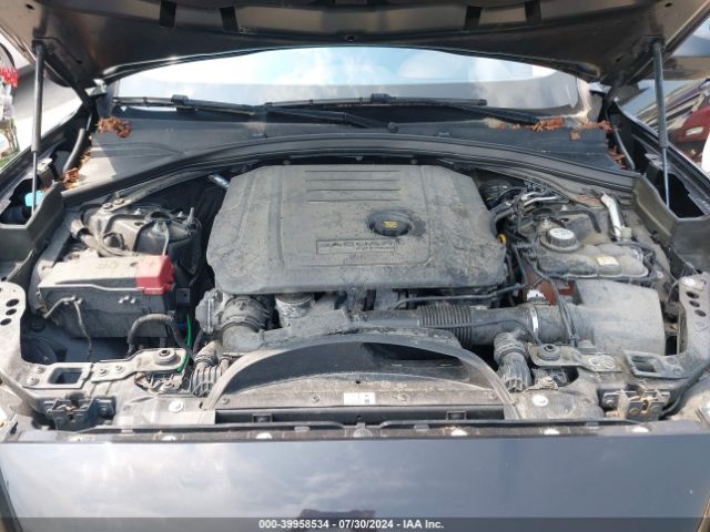 SADCJ2BN6HA085970 Jaguar F-pace 20d Premium