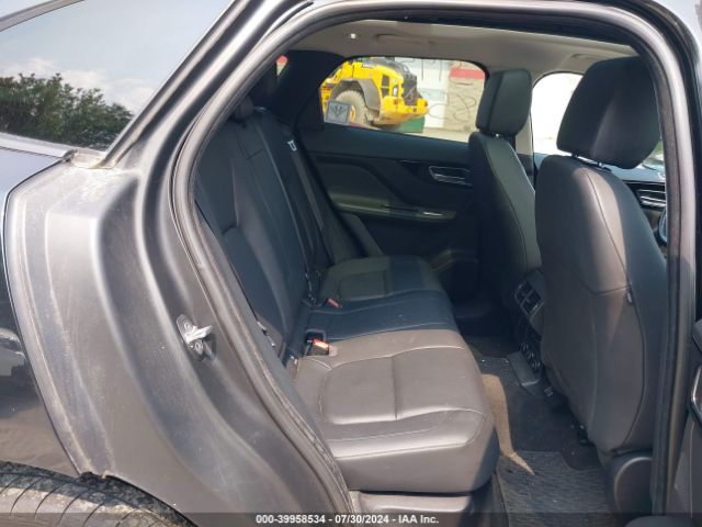 SADCJ2BN6HA085970 Jaguar F-pace 20d Premium