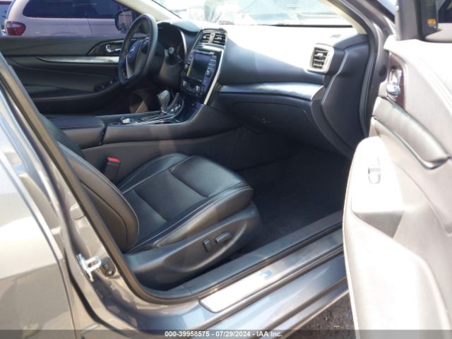 1N4AA6AV3KC382353 Nissan Maxima 3.5 Sv