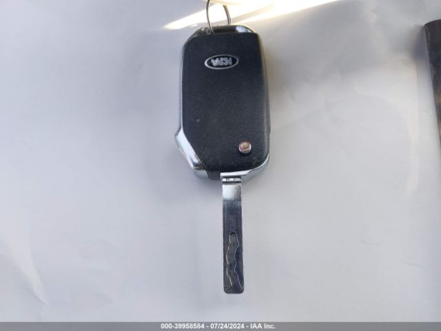 3KPF24AD5ME375540 KIA FORTE FE