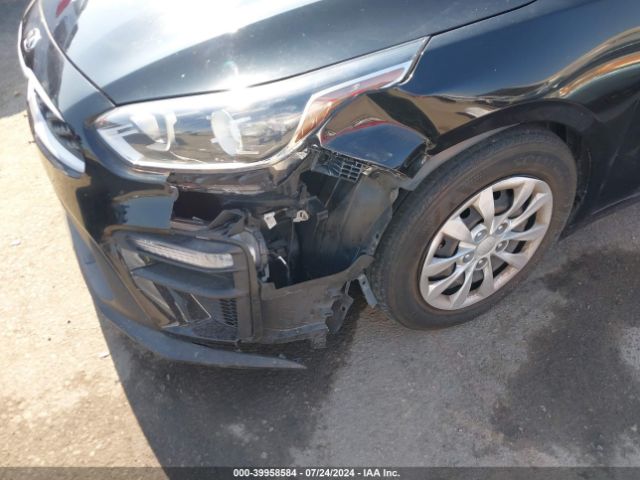 3KPF24AD5ME375540 KIA FORTE FE