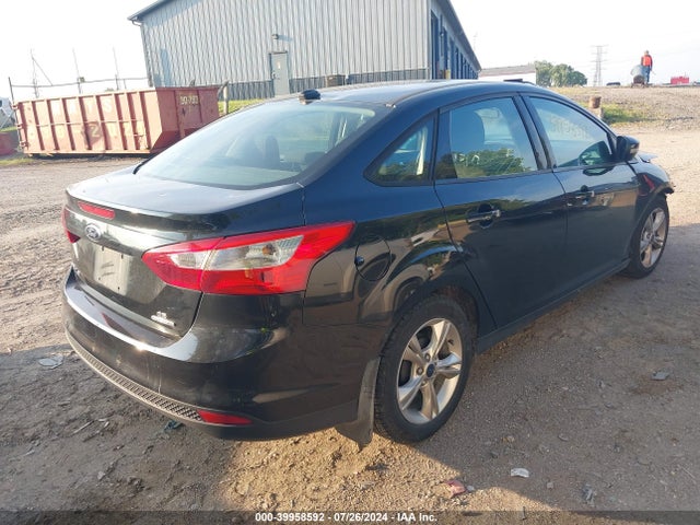 Ford FOCUS SE 2014 1FADP3F29EL388994 Image 4