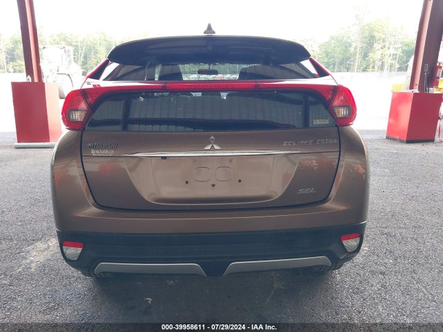 JA4AT5AA8JZ039412 Mitsubishi Eclipse Cross Sel