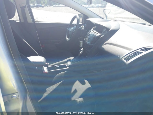 Ford FOCUS SE 2017 1FADP3FE5HL311232 Image 5