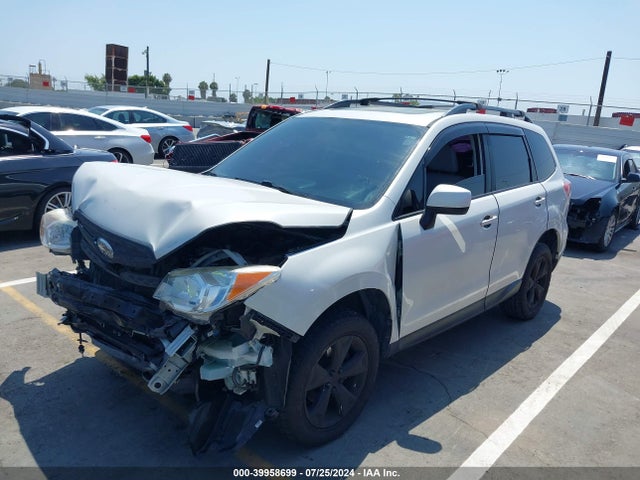 Subaru Forester 2.5i Premium 2015 JF2SJADCXFH820520 Image 2