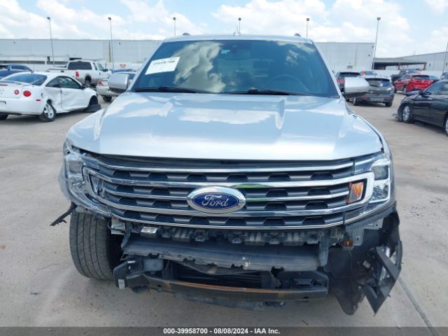 1FMJU1HT5KEA81723 Ford Expedition Xlt