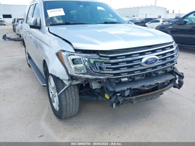 1FMJU1HT5KEA81723 Ford Expedition Xlt