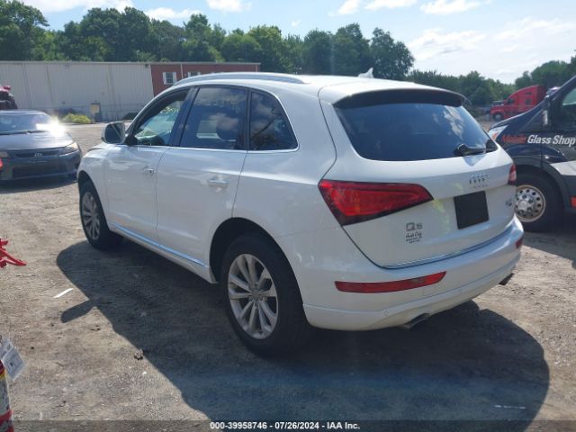 WA1LFAFP5FA033319 Audi Q5 2.0t Premium