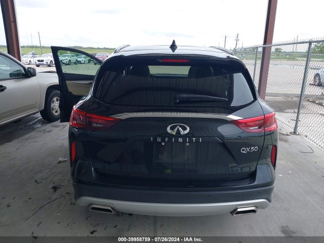 3PCAJ5M15LF118150 Infiniti Qx50 Luxe