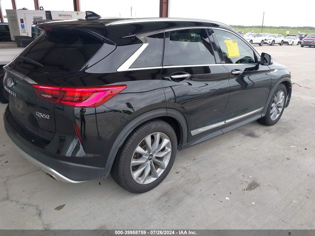 3PCAJ5M15LF118150 Infiniti Qx50 Luxe