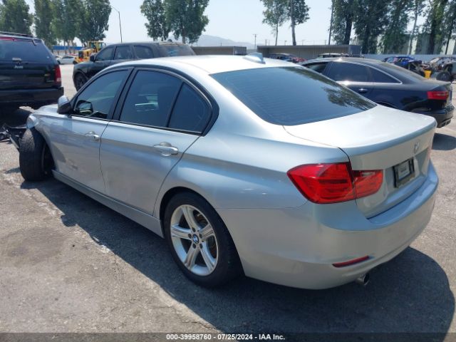 WBA3B1G56FNT02920 BMW 320i