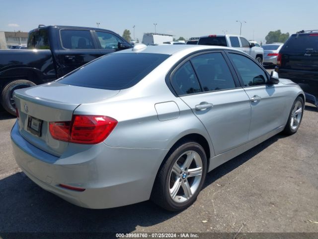 WBA3B1G56FNT02920 BMW 320i