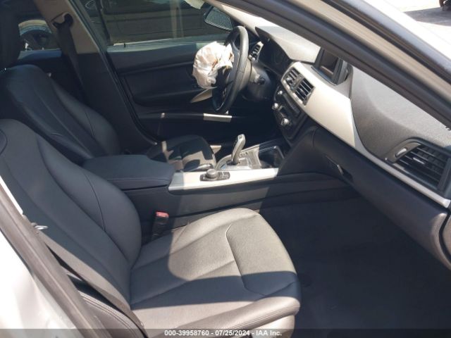 WBA3B1G56FNT02920 BMW 320i