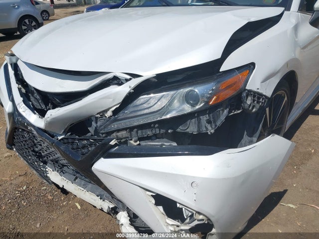 Toyota CAMRY XSE 2019 4T1B61HK2KU721785 Image 6