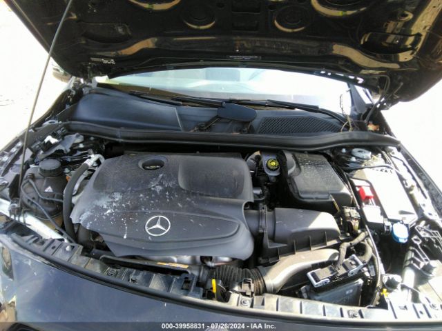 WDCTG4GB6JJ369653 Mercedes-Benz Gla 250 4matic