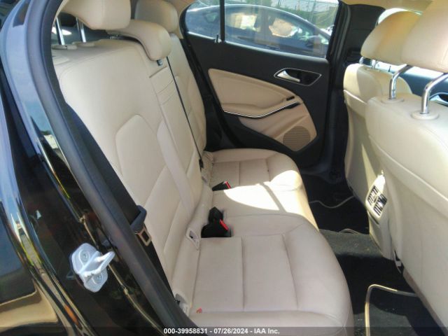 WDCTG4GB6JJ369653 Mercedes-Benz Gla 250 4matic