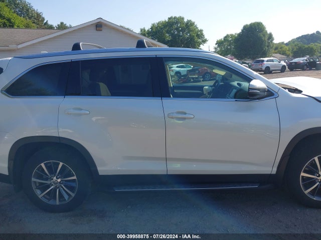 5TDJZRFH3KS626556 Toyota Highlander Xle
