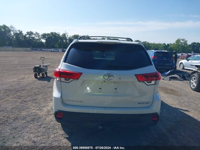 5TDJZRFH3KS626556 Toyota Highlander Xle