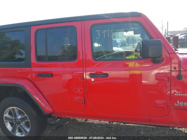 1C4HJXEG6JW155276 Jeep Wrangler Unlimited Sahara 4x4