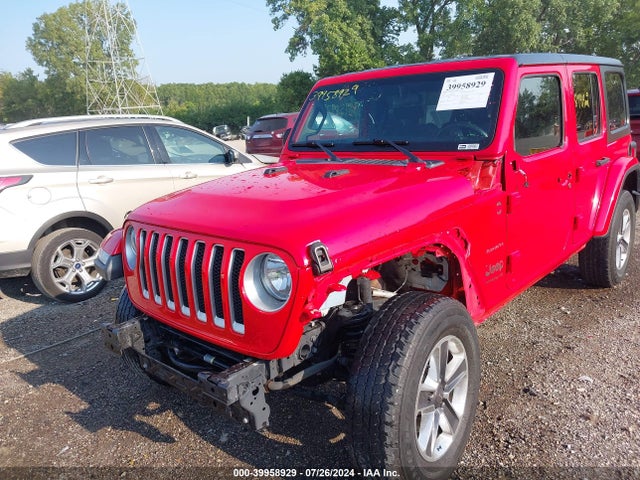 1C4HJXEG6JW155276 Jeep Wrangler Unlimited Sahara 4x4
