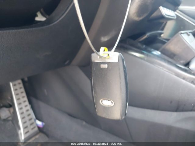 5XYPK4A56GG127270 KIA Sorento 3.3l Sxl