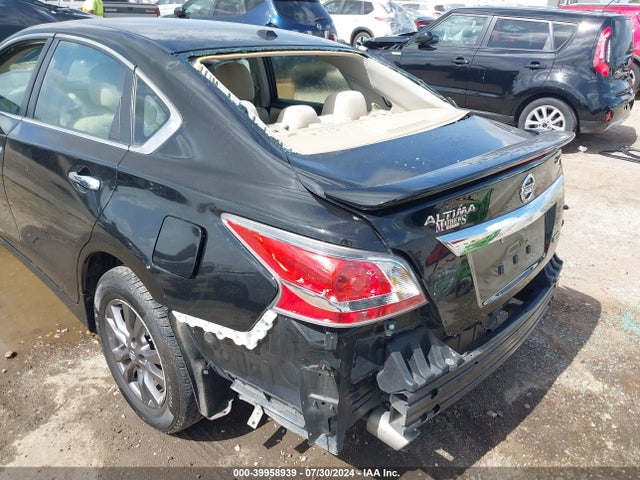 Nissan Altima 2.5 S 2015 1N4AL3AP4FN916562 Image 18