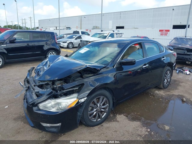 Nissan Altima 2.5 S 2015 1N4AL3AP4FN916562 Image 2